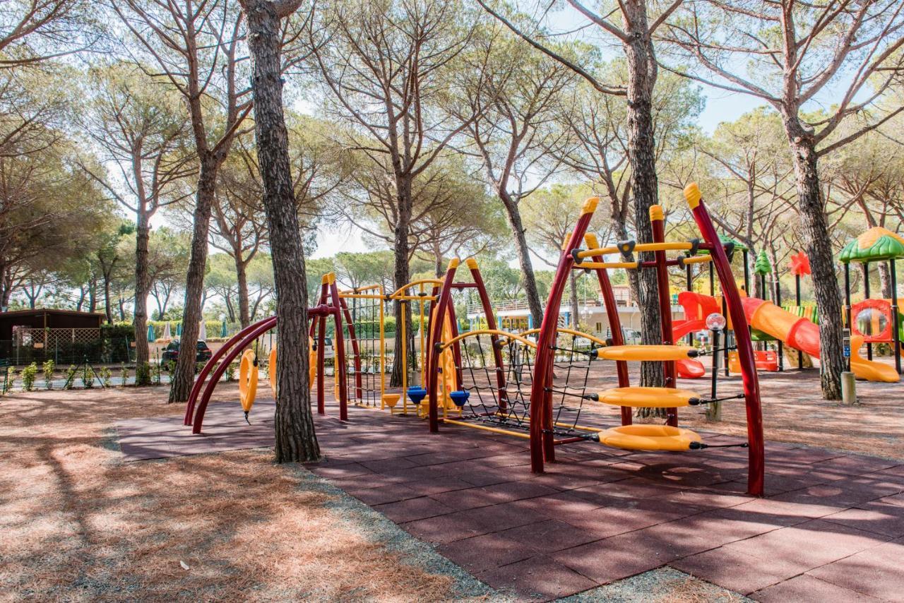 Camping Arcobaleno مارينا دي بيبونا المظهر الخارجي الصورة